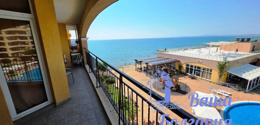 Просторный апартамент с одной спальней в комплексе Midia Grand Resort. Первая линия моря!