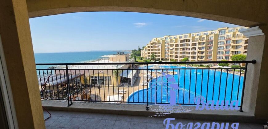Просторный апартамент с одной спальней в комплексе Midia Grand Resort. Первая линия моря!