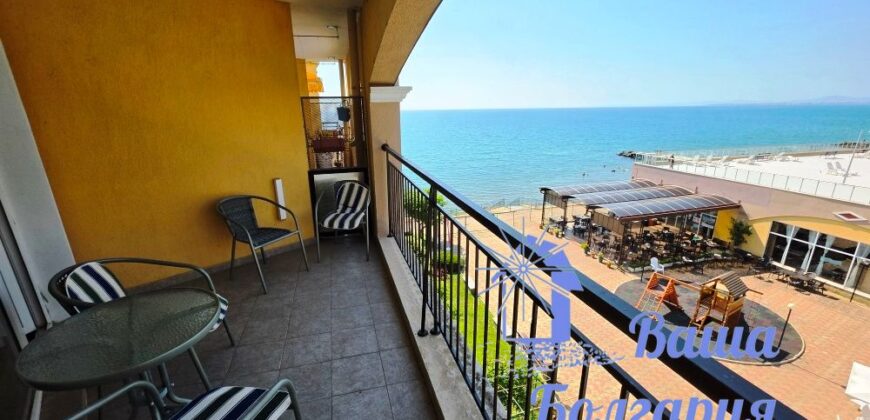 Просторный апартамент с одной спальней в комплексе Midia Grand Resort. Первая линия моря!