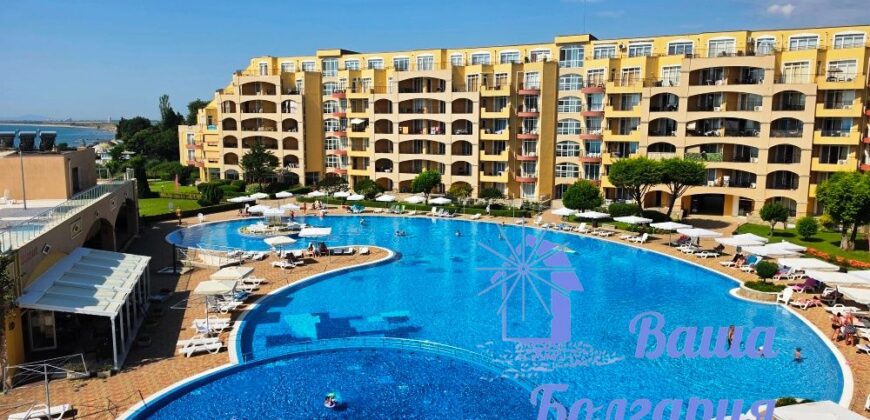 Просторный апартамент с одной спальней в комплексе Midia Grand Resort. Первая линия моря!