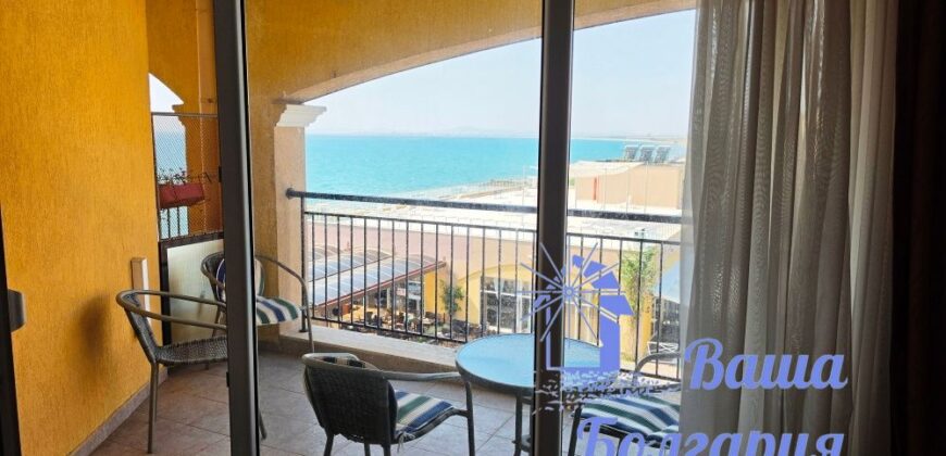 Просторный апартамент с одной спальней в комплексе Midia Grand Resort. Первая линия моря!
