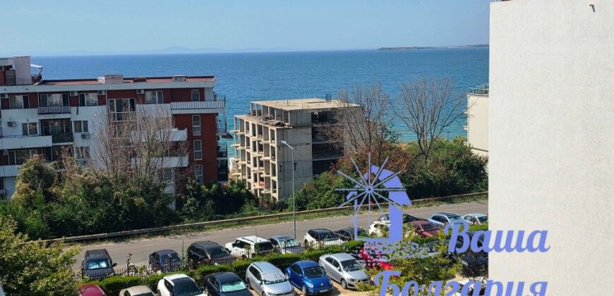 Апартамент с двумя спальнями с видом на море в комплексе Crown Fort Club