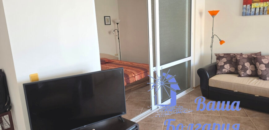 Просторный апартамент с одной спальней в комплексе Midia Grand Resort. Первая линия моря!