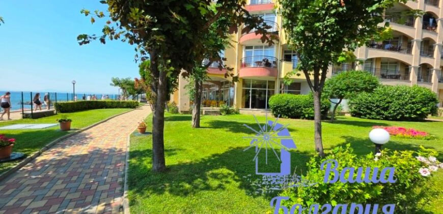 Просторный апартамент с одной спальней в комплексе Midia Grand Resort. Первая линия моря!